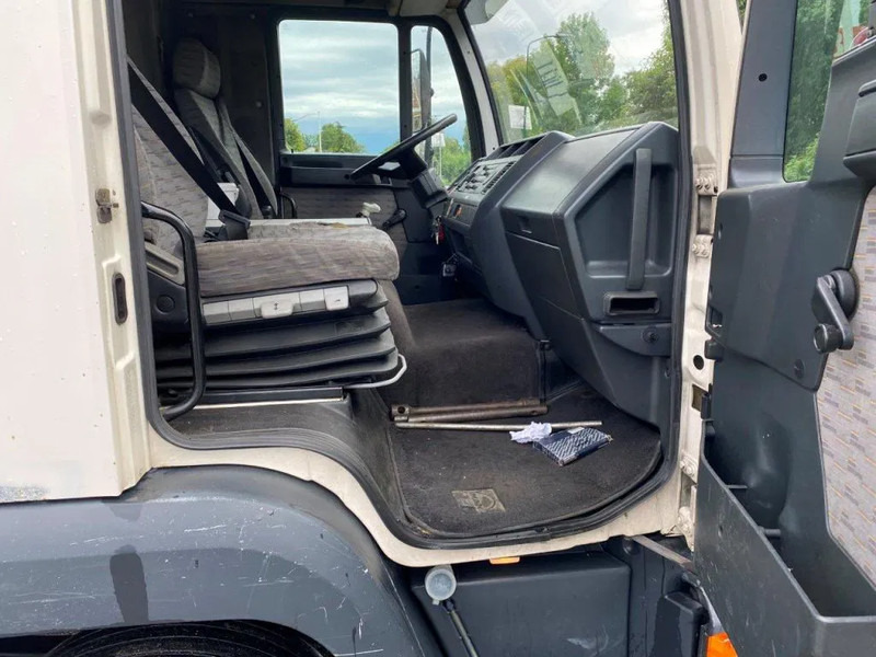 MAN 8.153 MANUAL HOLLAND TRUCK NEW NEW NEW - Curtainsider truck: picture 3 MAN 8.153 MANUAL HOLLAND TRUCK NEW NEW NEW - Curtainsider truck: picture 3