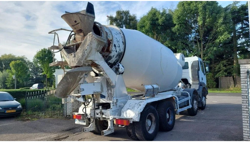 Renault Kerax 370 8x4 Mixer Steel - Concrete mixer truck: picture 4 Renault Kerax 370 8x4 Mixer Steel - Concrete mixer truck: picture 4