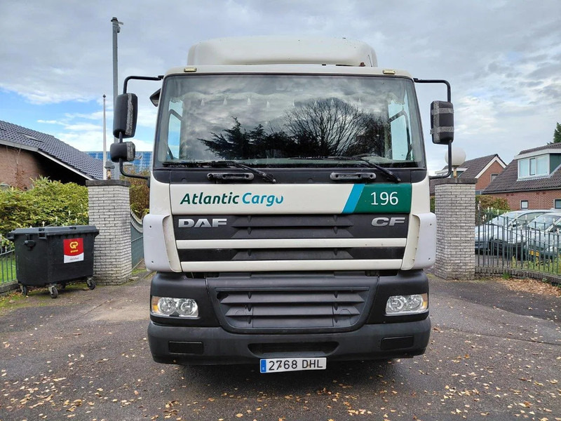 DAF CF 85.430 MANUAL ZF GEARBOX 4x2 Truckhead !! EURO 3 Engine !! - Tractor unit: picture 5 DAF CF 85.430 MANUAL ZF GEARBOX 4x2 Truckhead !! EURO 3 Engine !! - Tractor unit: picture 5