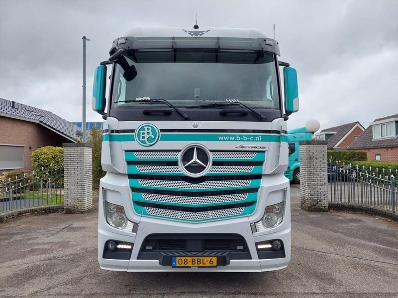 Mercedes-Benz Actros 1842 - Tractor unit: picture 5 Mercedes-Benz Actros 1842 - Tractor unit: picture 5