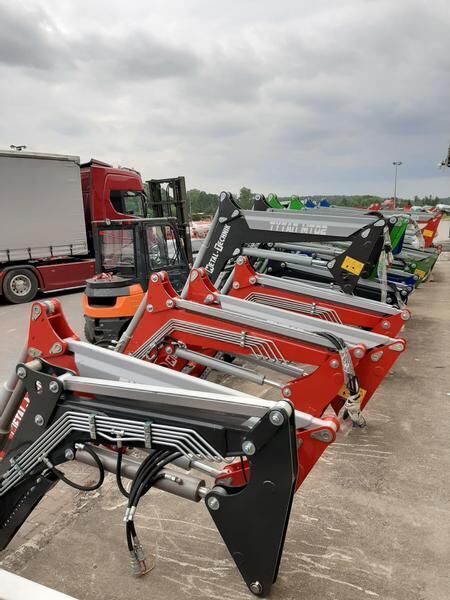 Metal-Technik CASE 5130 - Front loader for tractor: picture 2 Metal-Technik CASE 5130 - Front loader for tractor: picture 2