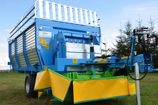 ZAMET Ścinacz zielonek T6355 - Self-loading wagon: picture 1 ZAMET Ścinacz zielonek T6355 - Self-loading wagon: picture 1