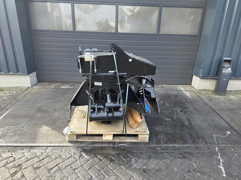 Hultdins sifor kinshofer zaagkast verreiker manitou merlo dieci forest head fellerhead - Attachment for Construction machinery: picture 1 Hultdins sifor kinshofer zaagkast verreiker manitou merlo dieci forest head fellerhead - Attachment for Construction machinery: picture 1