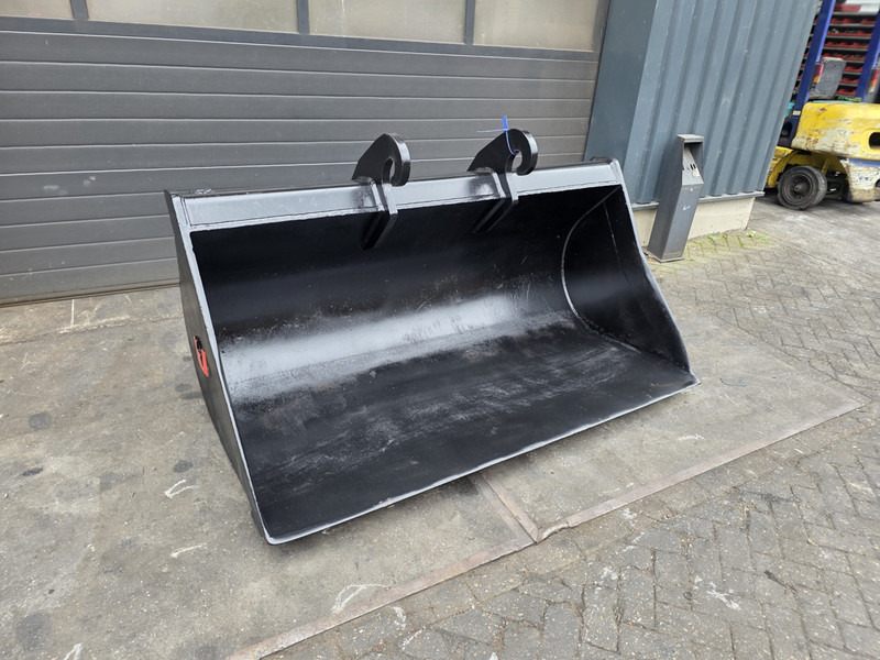 Slotenbak cw40 brede bak brede bak cw 40 cw 30 slotenbak - Bucket for Construction machinery: picture 3 Slotenbak cw40 brede bak brede bak cw 40 cw 30 slotenbak - Bucket for Construction machinery: picture 3