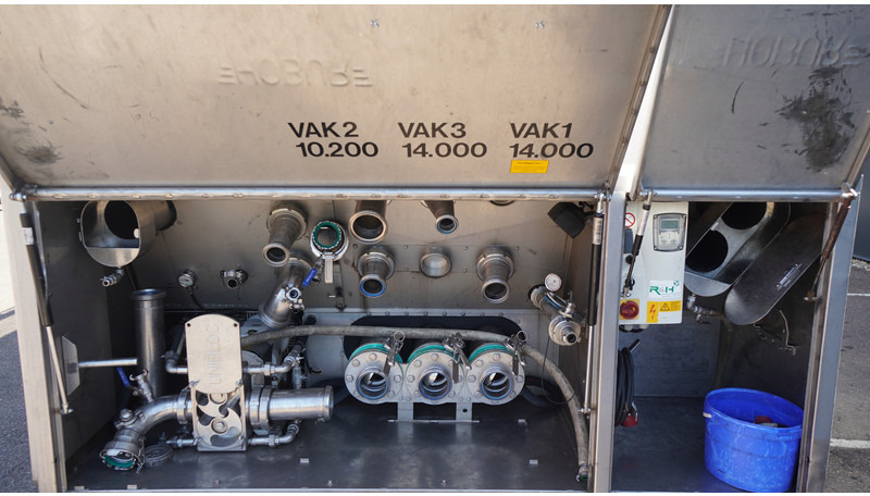 Burg 3 AXLE FOOD TRAILER 38.200LTR - Tank semi-trailer: picture 5 Burg 3 AXLE FOOD TRAILER 38.200LTR - Tank semi-trailer: picture 5