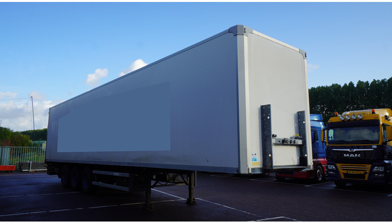 Groenewegen 3 AXLE CLOSED BOX - Closed box semi-trailer: picture 3 Groenewegen 3 AXLE CLOSED BOX - Closed box semi-trailer: picture 3