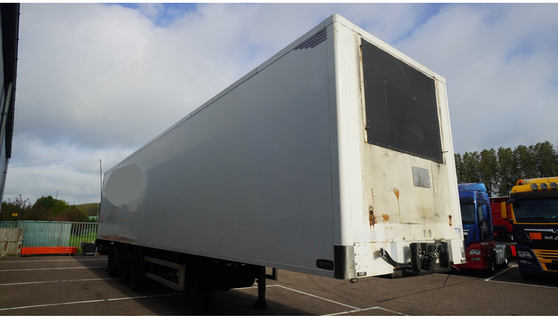 H.T.F. 3 AXLE ISOTHERM BOX TRAILER - Refrigerator semi-trailer: picture 3 H.T.F. 3 AXLE ISOTHERM BOX TRAILER - Refrigerator semi-trailer: picture 3