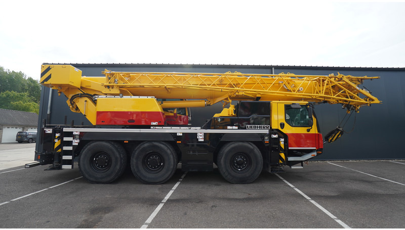 Liebherr LTM 1050-3.1 6X4X6 WITH JIB VARIOBASE - Crane truck: picture 2 Liebherr LTM 1050-3.1 6X4X6 WITH JIB VARIOBASE - Crane truck: picture 2