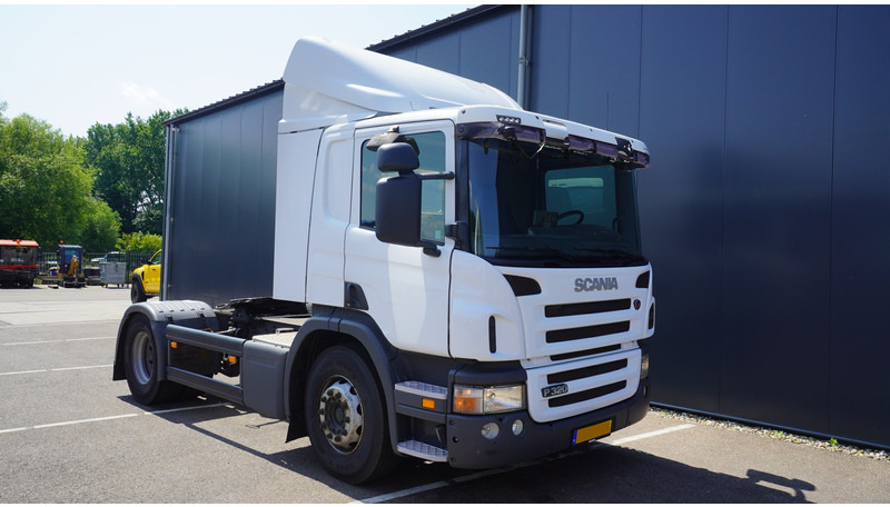 Scania P 320 EURO 5 695.000KM - Tractor unit: picture 4 Scania P 320 EURO 5 695.000KM - Tractor unit: picture 4