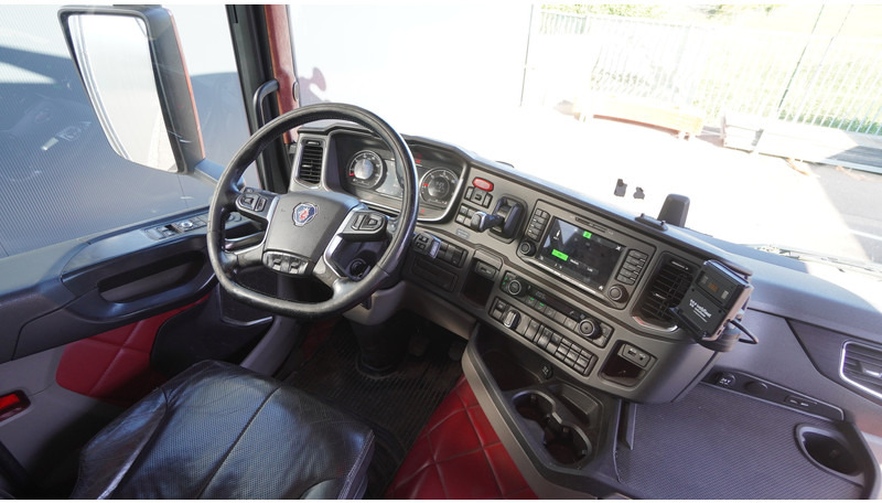 Scania R 450 TOPLINE EURO 6 RETARDER - Tractor unit: picture 5 Scania R 450 TOPLINE EURO 6 RETARDER - Tractor unit: picture 5