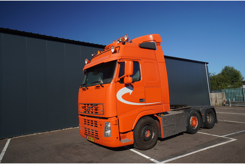 Volvo FH 12/500 6X2 EURO 3 - Tractor unit: picture 3 Volvo FH 12/500 6X2 EURO 3 - Tractor unit: picture 3