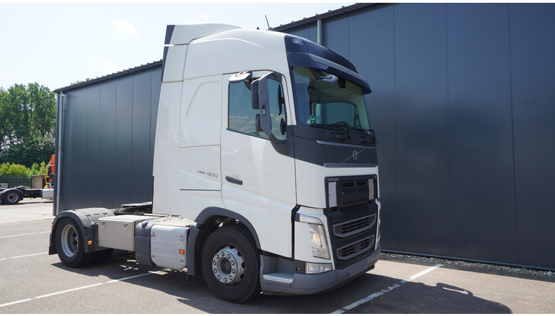Volvo FH 460 EURO 6 GLOBETROTTER 699.000KM - Tractor unit: picture 4 Volvo FH 460 EURO 6 GLOBETROTTER 699.000KM - Tractor unit: picture 4