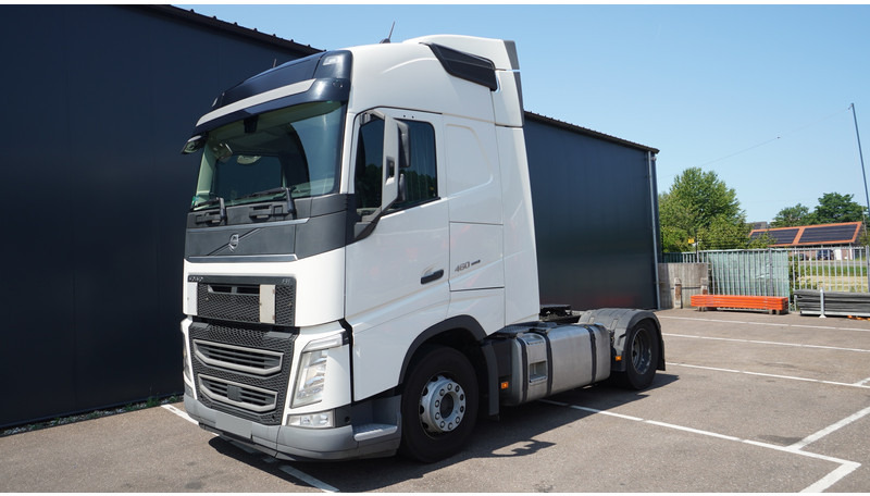 Volvo FH 460 EURO 6 GLOBETROTTER 699.000KM - Tractor unit: picture 3 Volvo FH 460 EURO 6 GLOBETROTTER 699.000KM - Tractor unit: picture 3