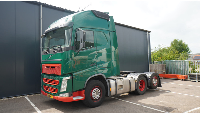 Volvo FH 500 6X2 EURO 6 GLOBETROTTER - Tractor unit: picture 3 Volvo FH 500 6X2 EURO 6 GLOBETROTTER - Tractor unit: picture 3
