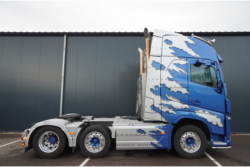 Volvo FH 540 6X2 XL SHOWTRUCK 4-SEATS 455.000KM - Tractor unit: picture 2 Volvo FH 540 6X2 XL SHOWTRUCK 4-SEATS 455.000KM - Tractor unit: picture 2