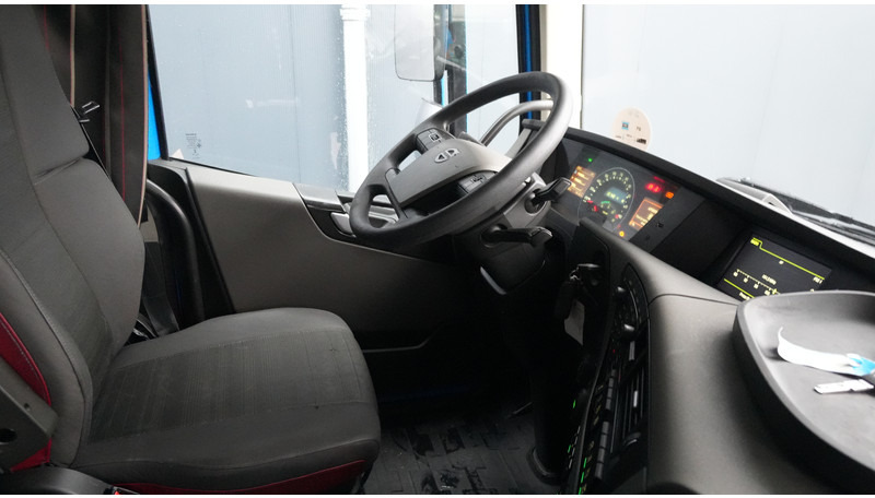 Volvo FH480 LNG 761.200KM - Tractor unit: picture 5 Volvo FH480 LNG 761.200KM - Tractor unit: picture 5