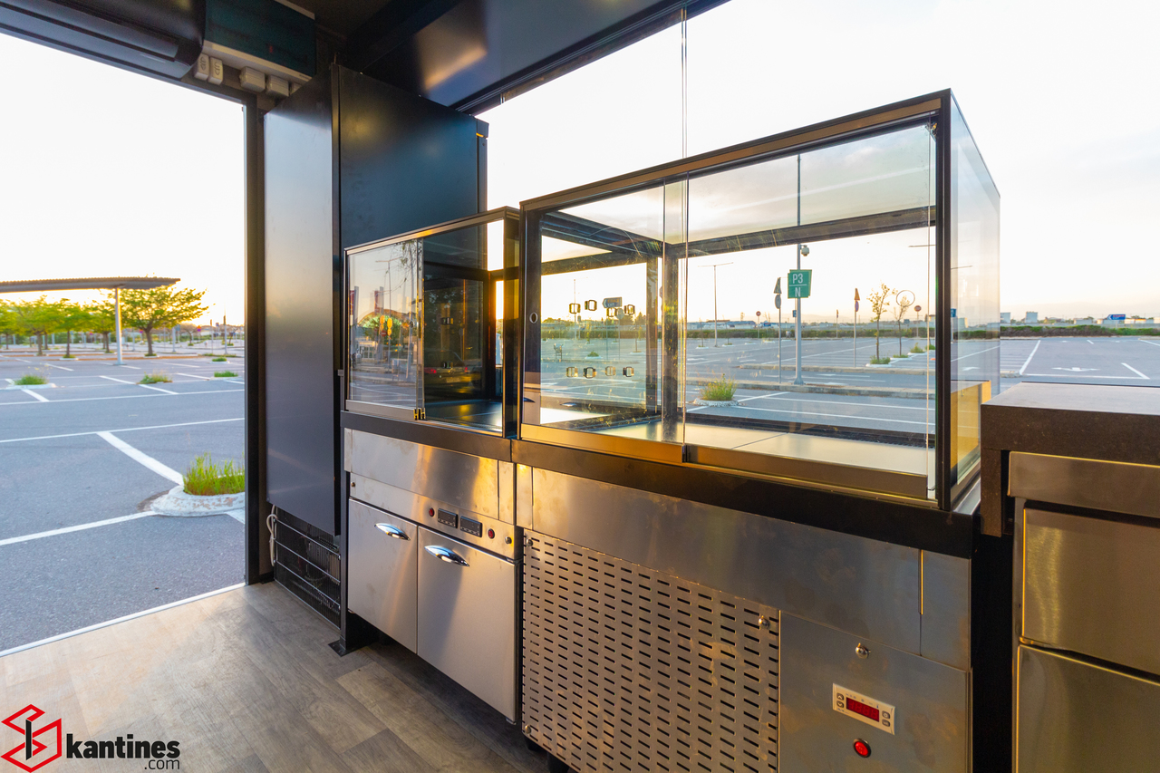 Vending trailer Skretas Box XXL Size: picture 16 Vending trailer Skretas Box XXL Size: picture 16