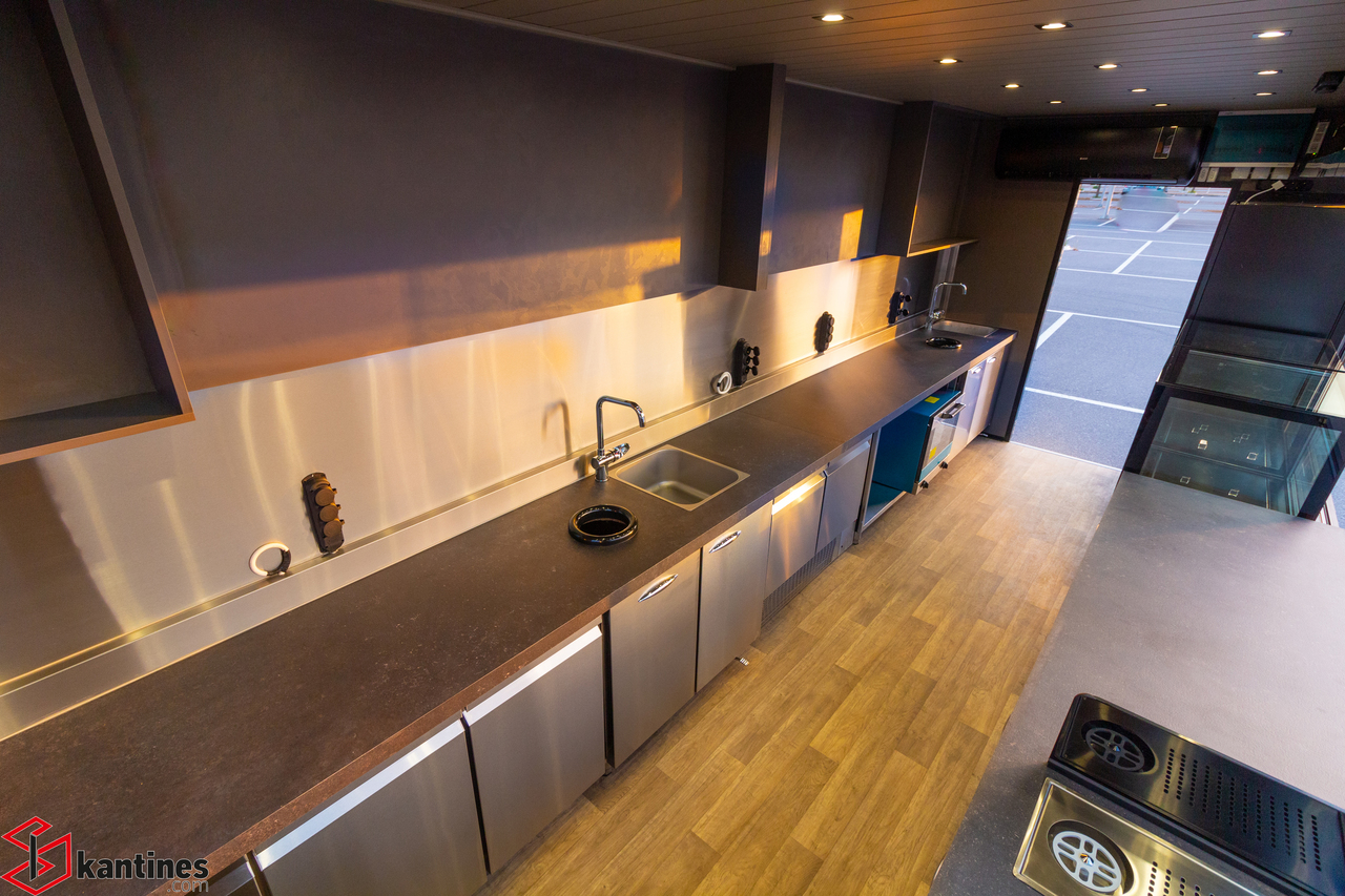 Vending trailer Skretas Box XXL Size: picture 18 Vending trailer Skretas Box XXL Size: picture 18