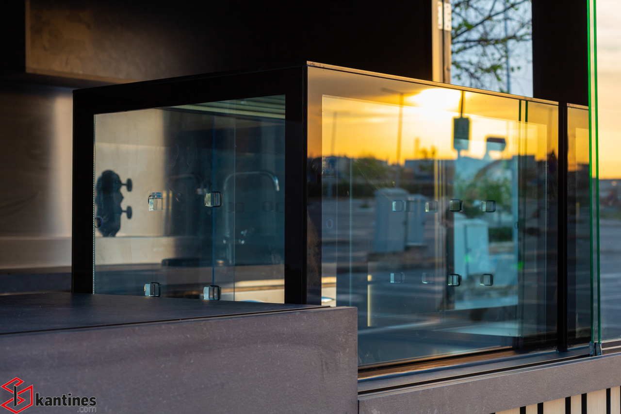 Vending trailer Skretas Box XXL Size: picture 12 Vending trailer Skretas Box XXL Size: picture 12