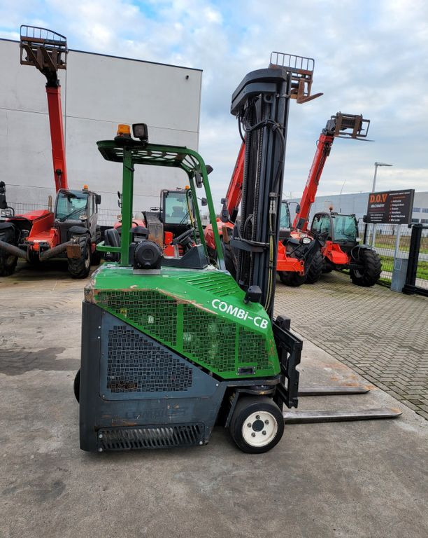 Combilift C3000CB - Diesel forklift: picture 4 Combilift C3000CB - Diesel forklift: picture 4