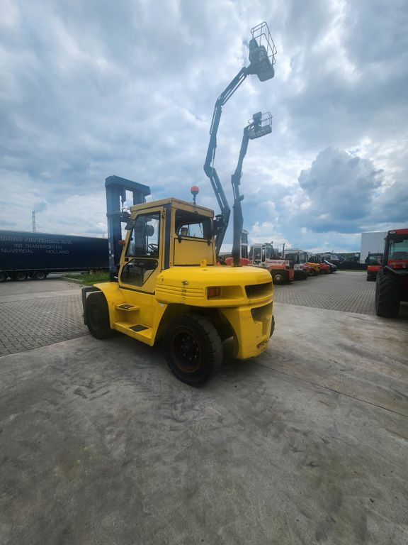 Komatsu FD80-7 - Diesel forklift: picture 3 Komatsu FD80-7 - Diesel forklift: picture 3