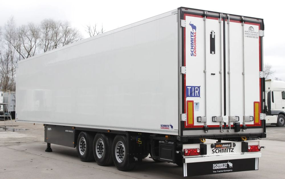 Schmitz Cargobull Thermo King SLXi 300 / DOPPELSTOCK / FP 60 ŚCIANA 7 CM / JAK NOWA / - Refrigerator semi-trailer: picture 4 Schmitz Cargobull Thermo King SLXi 300 / DOPPELSTOCK / FP 60 ŚCIANA 7 CM / JAK NOWA / - Refrigerator semi-trailer: picture 4