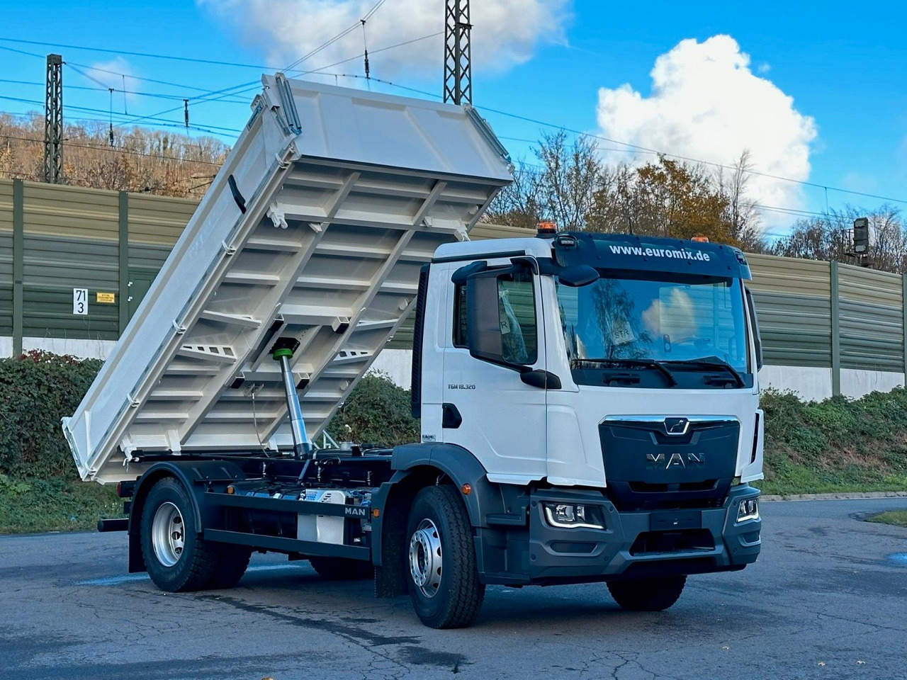 MAN TGM 18.320 4X2 / Euro 6e 3-Seiten-Kipper - Tipper: picture 3 MAN TGM 18.320 4X2 / Euro 6e 3-Seiten-Kipper - Tipper: picture 3