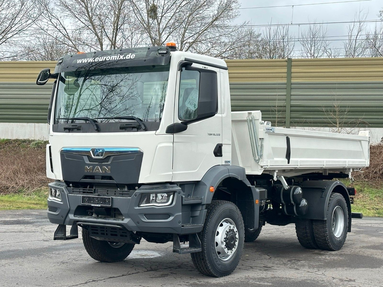 MAN TGM 18.320 4X4 Euro 6e Euromix 3-Seiten-Kipper - Tipper: picture 2 MAN TGM 18.320 4X4 Euro 6e Euromix 3-Seiten-Kipper - Tipper: picture 2