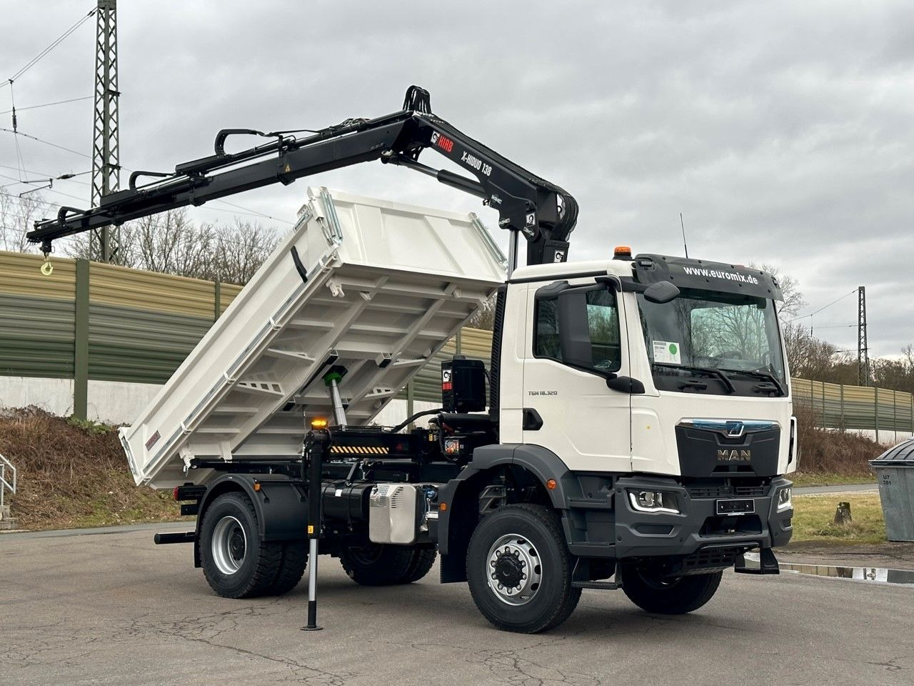 MAN TGM 18.320 4x4 Euro6e Hiab X-HiDuo 138DS-3 - Tipper, Crane truck: picture 1 MAN TGM 18.320 4x4 Euro6e Hiab X-HiDuo 138DS-3 - Tipper, Crane truck: picture 1