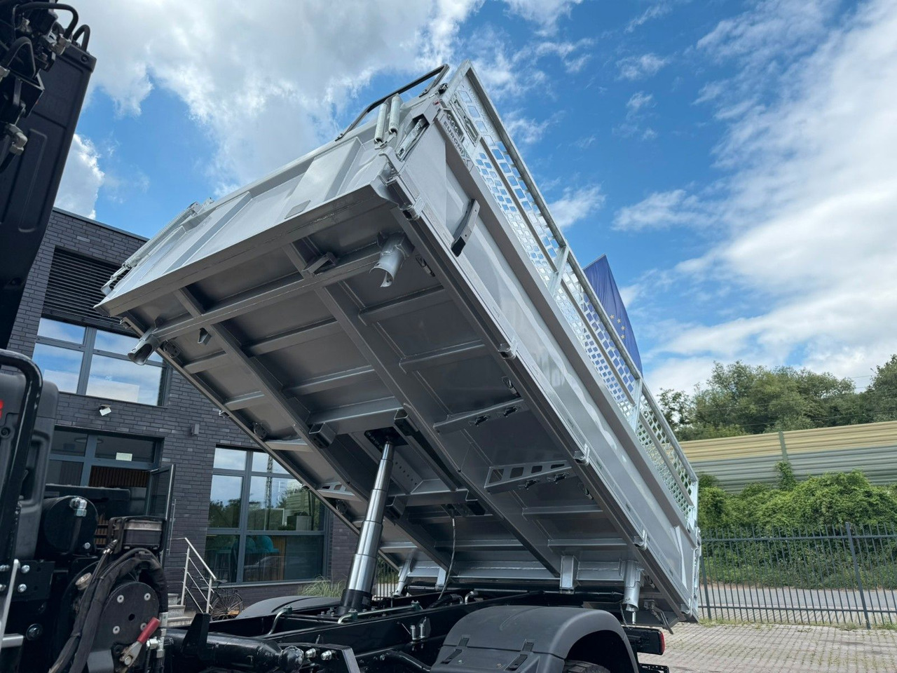Leasing of  MAN TGS 18.400 TG3 4x4 Euro6e  Hiab X-HiDuo 138DS-4 MAN TGS 18.400 TG3 4x4 Euro6e  Hiab X-HiDuo 138DS-4: picture 23