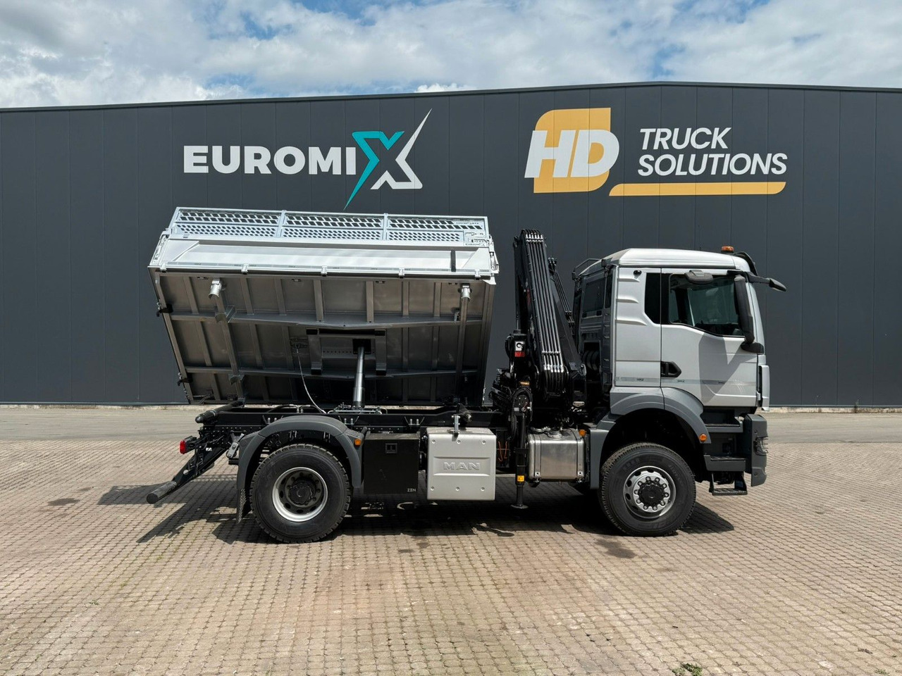 Leasing of  MAN TGS 18.400 TG3 4x4 Euro6e  Hiab X-HiDuo 138DS-4 MAN TGS 18.400 TG3 4x4 Euro6e  Hiab X-HiDuo 138DS-4: picture 21