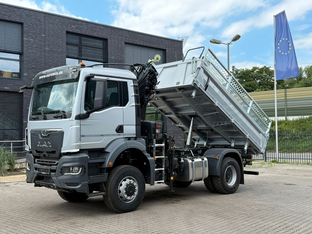 Leasing of  MAN TGS 18.400 TG3 4x4 Euro6e  Hiab X-HiDuo 138DS-4 MAN TGS 18.400 TG3 4x4 Euro6e  Hiab X-HiDuo 138DS-4: picture 9