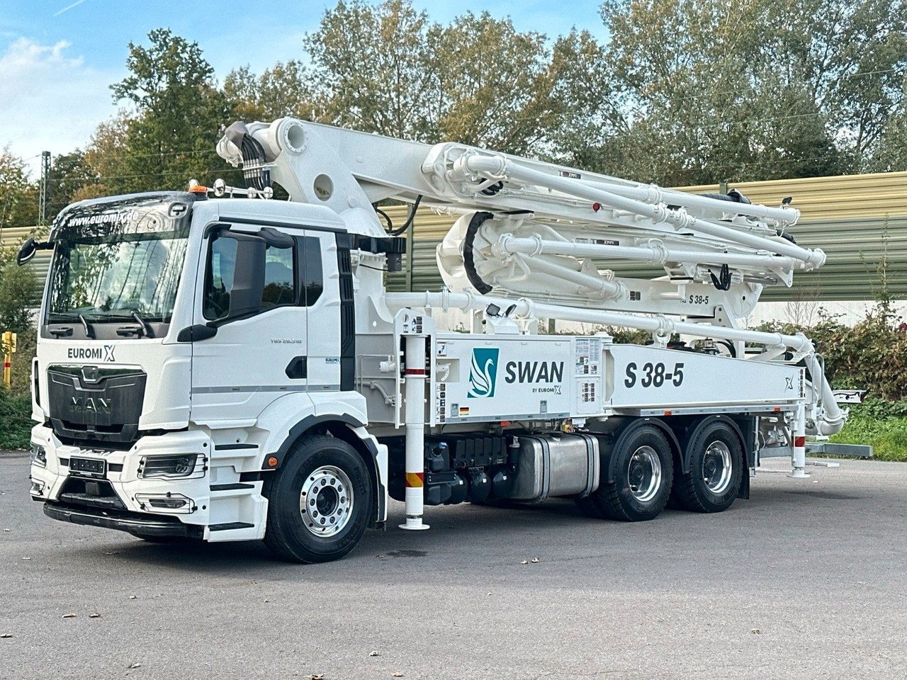 MAN TGS 26.510 6x4 SWAN TSP 38-5 160RZ ( 38m ) - Concrete pump truck: picture 3 MAN TGS 26.510 6x4 SWAN TSP 38-5 160RZ ( 38m ) - Concrete pump truck: picture 3