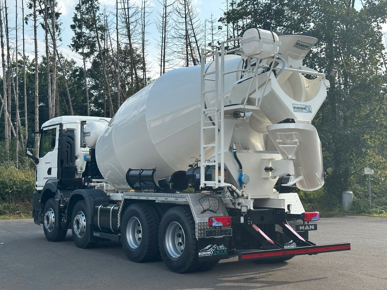MAN TGS 32.440 8x4 / Euromix MTP EM 9 L - Concrete mixer truck: picture 5 MAN TGS 32.440 8x4 / Euromix MTP EM 9 L - Concrete mixer truck: picture 5