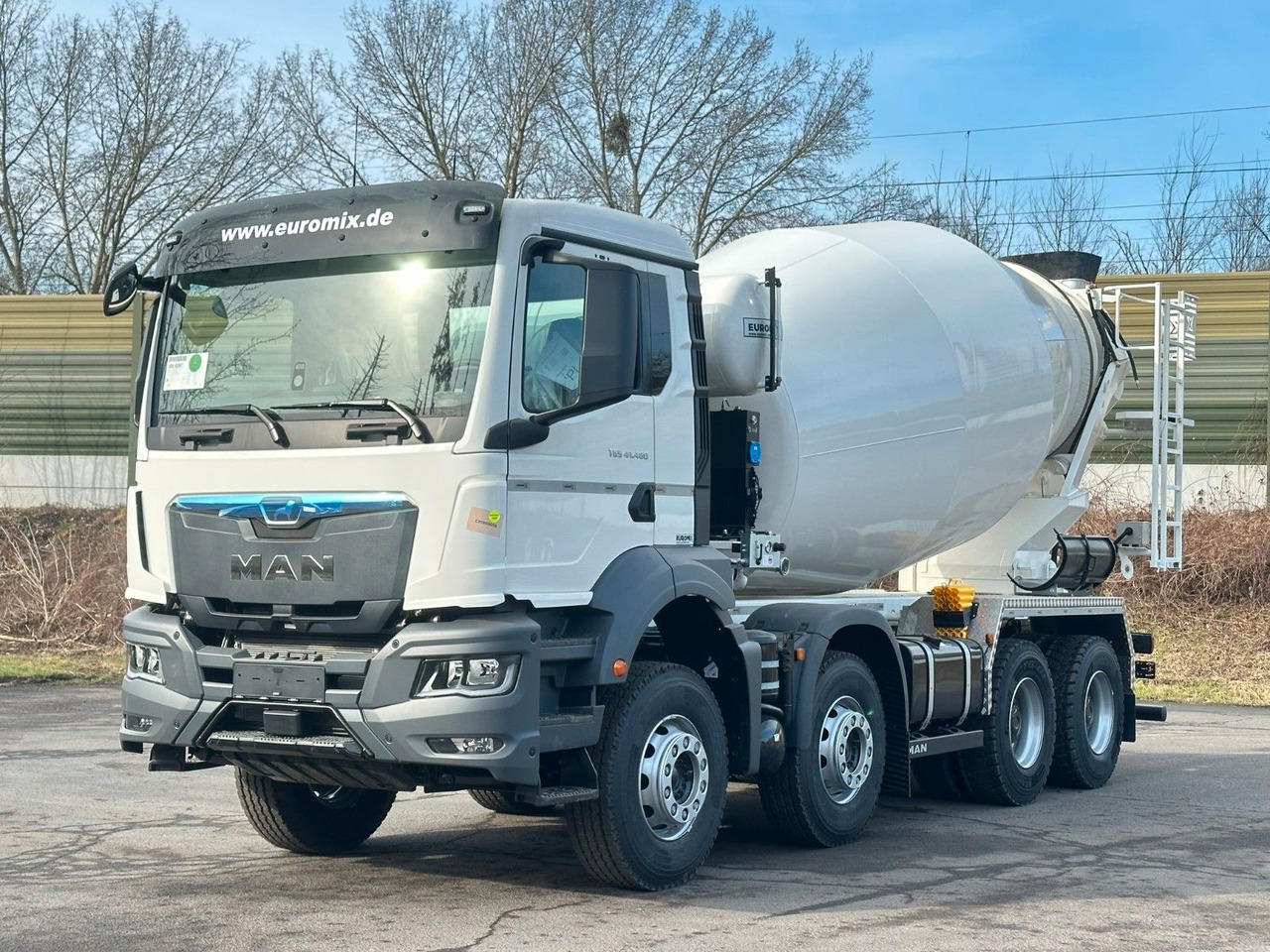 MAN TGS 41.480 8x4 /Euro6e Euromix EM 12 R - Concrete mixer truck: picture 2 MAN TGS 41.480 8x4 /Euro6e Euromix EM 12 R - Concrete mixer truck: picture 2