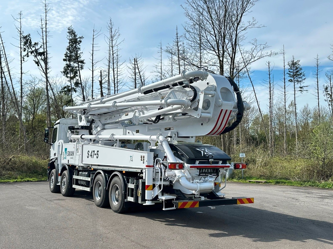 Concrete mixer truck Mercedes-Benz Arocs 5 4542 8x4 SWAN TSP 47-5 160RZ ( 47m ): picture 5