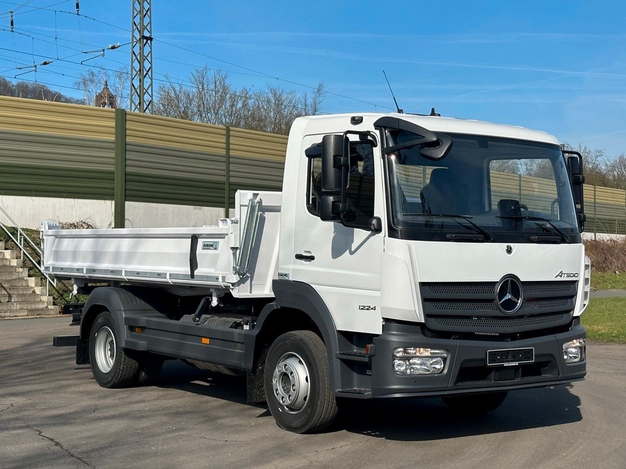 Tipper Mercedes-Benz Atego 1224 K  EuromixMTP 3-Seiten-Kipper: picture 11