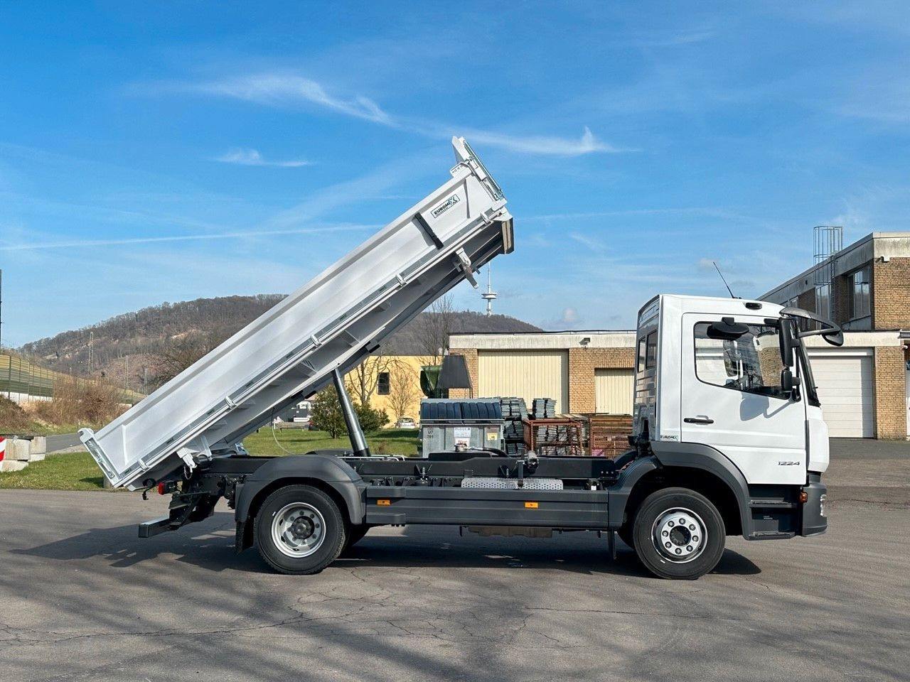 Tipper Mercedes-Benz Atego 1224 K  EuromixMTP 3-Seiten-Kipper: picture 18