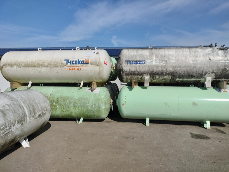 De Visser used 2700L & 4850L gastanks - Gas, Gaz, LPG, GPL, Propane, Butane tanks aboveground Used tanks - Fuel tank: picture 1 De Visser used 2700L & 4850L gastanks - Gas, Gaz, LPG, GPL, Propane, Butane tanks aboveground Used tanks - Fuel tank: picture 1