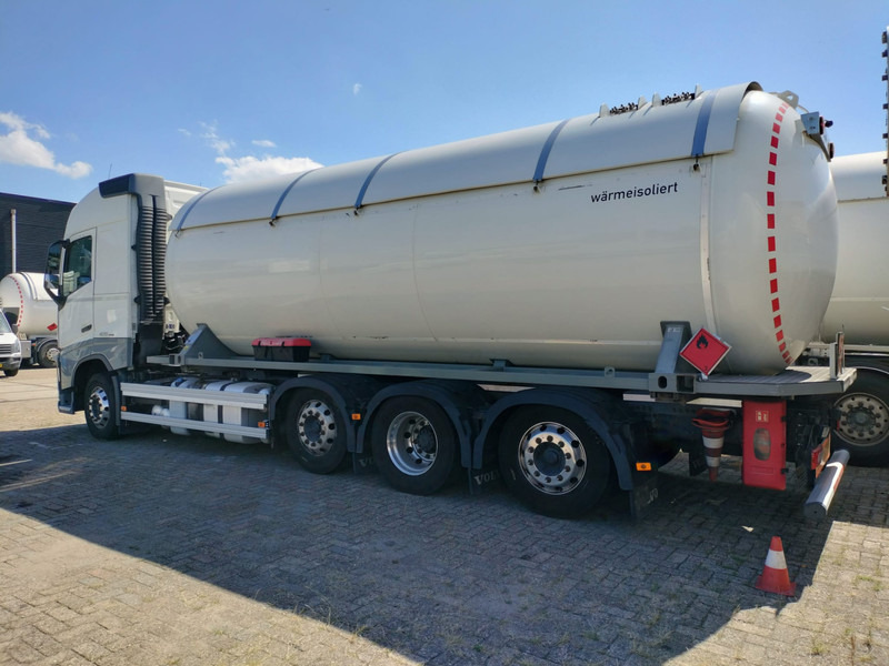Volvo FH 420 8x2-4 -32791 L Gas tank truck -Gas, Gaz, LPG, GPL, Propane, Butane tank, Gastank ID 2.169 Eurotank, flowmeter, pump - Tank truck: picture 2 Volvo FH 420 8x2-4 -32791 L Gas tank truck -Gas, Gaz, LPG, GPL, Propane, Butane tank, Gastank ID 2.169 Eurotank, flowmeter, pump - Tank truck: picture 2