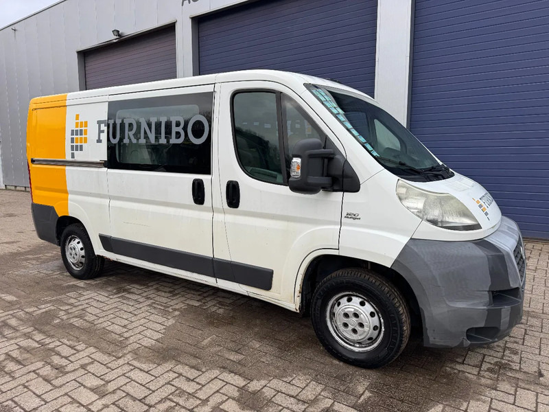 Fiat Ducato **6SEATS-AC-EURO 4** - Small van, Combi van: picture 3 Fiat Ducato **6SEATS-AC-EURO 4** - Small van, Combi van: picture 3