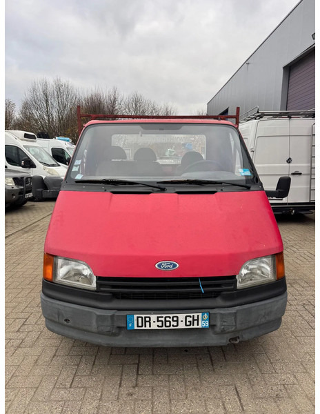 Ford Transit **FRENCH ORIGIN-DIESEL** - Open body delivery van: picture 2 Ford Transit **FRENCH ORIGIN-DIESEL** - Open body delivery van: picture 2