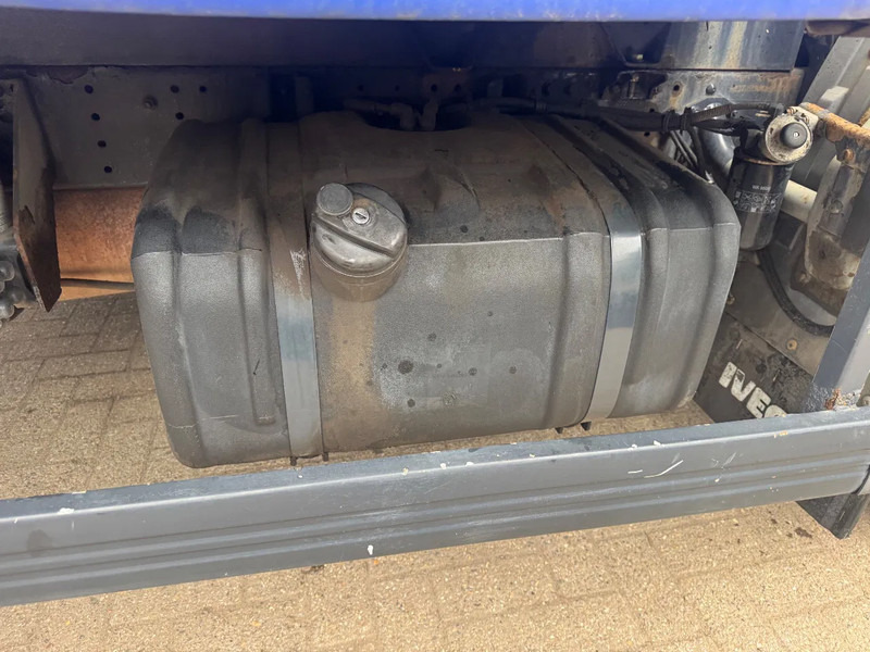 Iveco EuroCargo 120 **120EL17-BELGIAN ORIGINE-AC** - Curtainsider truck: picture 4 Iveco EuroCargo 120 **120EL17-BELGIAN ORIGINE-AC** - Curtainsider truck: picture 4