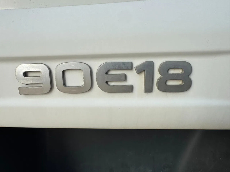 Box truck Iveco Eurocargo **90E18-EURO 5-BELGIAN ORIGINE**: picture 20 Box truck Iveco Eurocargo **90E18-EURO 5-BELGIAN ORIGINE**: picture 20