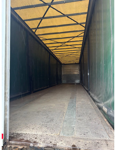 Kögel **SAF AXXLES-BELGIAN TRAILER-SLIDING ROOF** - Curtainsider semi-trailer: picture 4 Kögel **SAF AXXLES-BELGIAN TRAILER-SLIDING ROOF** - Curtainsider semi-trailer: picture 4