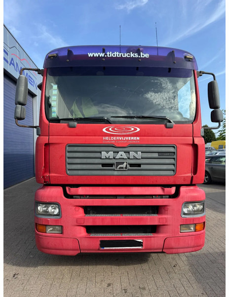 MAN TGA 26.350 **6X2-BELGIAN TRUCK** - Box truck: picture 2 MAN TGA 26.350 **6X2-BELGIAN TRUCK** - Box truck: picture 2
