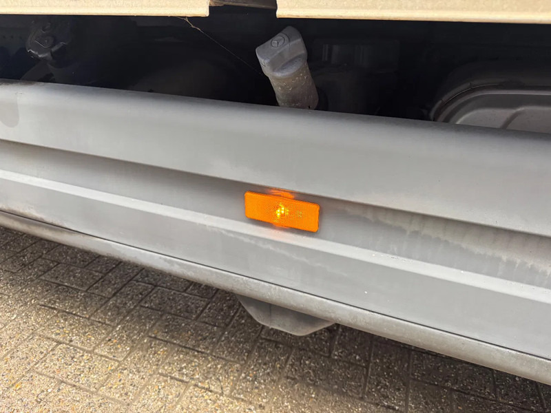 Mercedes-Benz Atego 818 **MANUAL GEARBOX-TOPSHAPE** - Box truck: picture 4 Mercedes-Benz Atego 818 **MANUAL GEARBOX-TOPSHAPE** - Box truck: picture 4