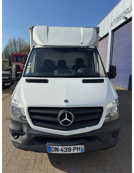 Mercedes-Benz Sprinter 313 **BOX 4.94L-MANUAL GEARBOX** - Box van: picture 2 Mercedes-Benz Sprinter 313 **BOX 4.94L-MANUAL GEARBOX** - Box van: picture 2