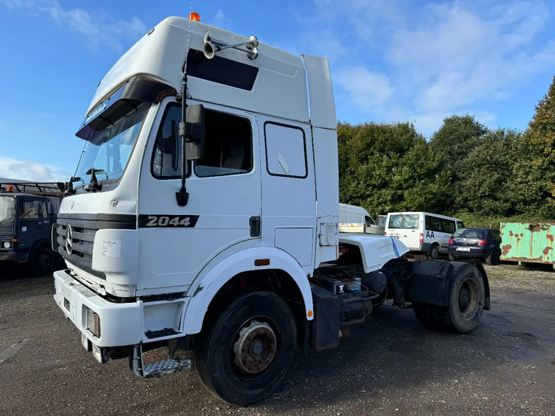 Mercedes-Benz SK 2044 **EUROCAB-EPS-SPANISH TRUCK-V8** - Tractor unit: picture 2 Mercedes-Benz SK 2044 **EUROCAB-EPS-SPANISH TRUCK-V8** - Tractor unit: picture 2
