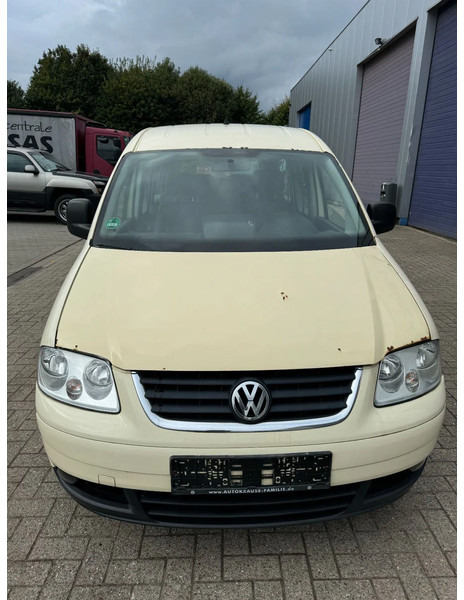 Volkswagen **CADDY MAXI-7SEATS-TAXI** - Passenger van: picture 2 Volkswagen **CADDY MAXI-7SEATS-TAXI** - Passenger van: picture 2